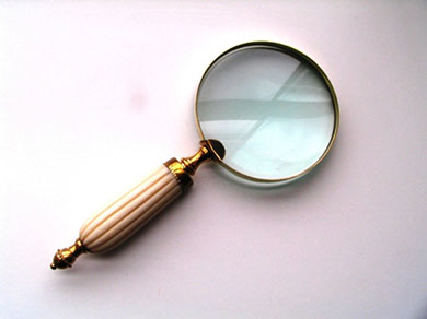 Elegant magnifying glass